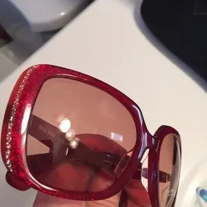 Miu Miu | Accessories | Miu Miu Smu2n Butterfly Sunglasses  display picture 2